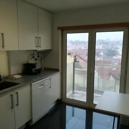 Grand View Лиссабон